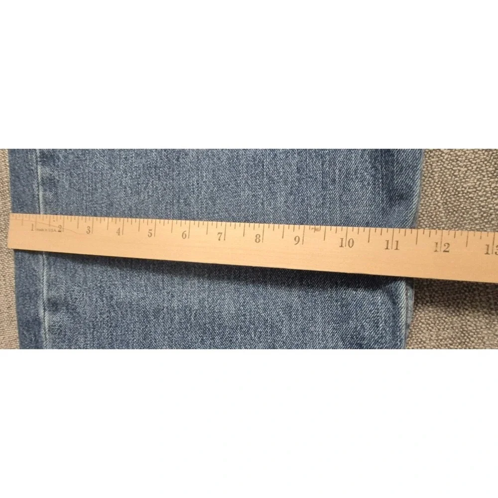 Levi 550 men's medium wash denim blue‎ jeans 38x32 Cotton straight leg